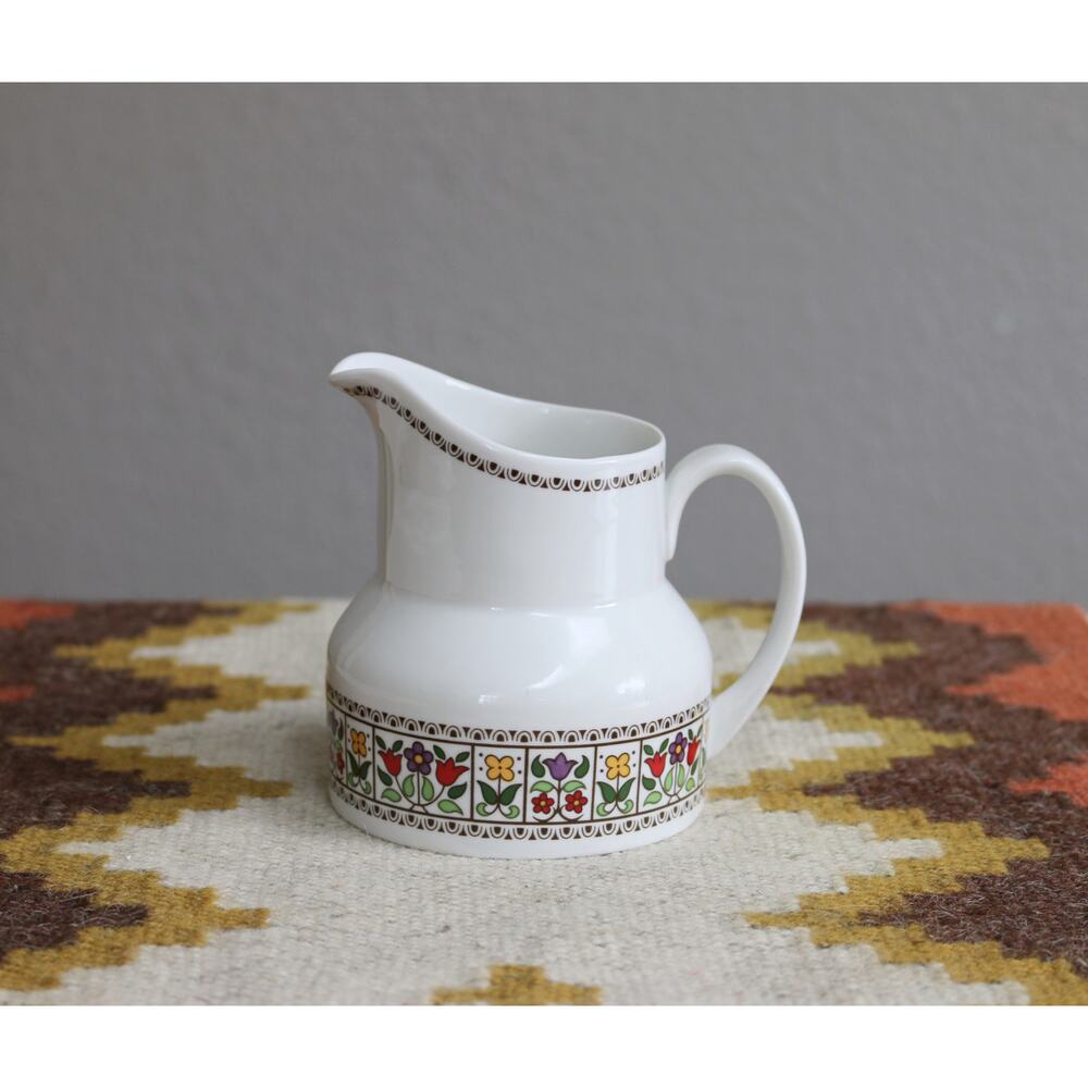 1970's Vintage Royal Doulton "Fireglow" Tulip Creamer Pitcher ~ Made in England